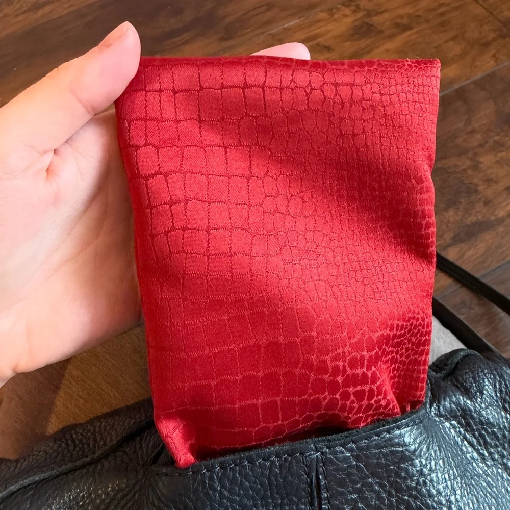 Hammitt Los Angeles VIP Large Crossbody Black Gunmetal Grommets Red Zipper - Picture 12 of 16